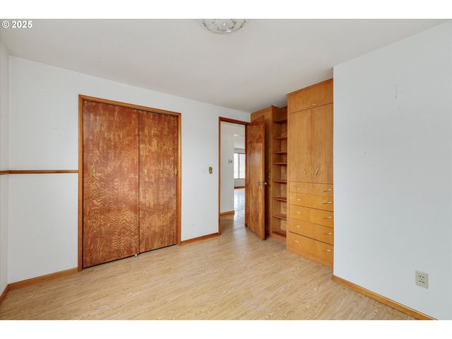 8145 Se 65TH Ave, Portland, OR 97206