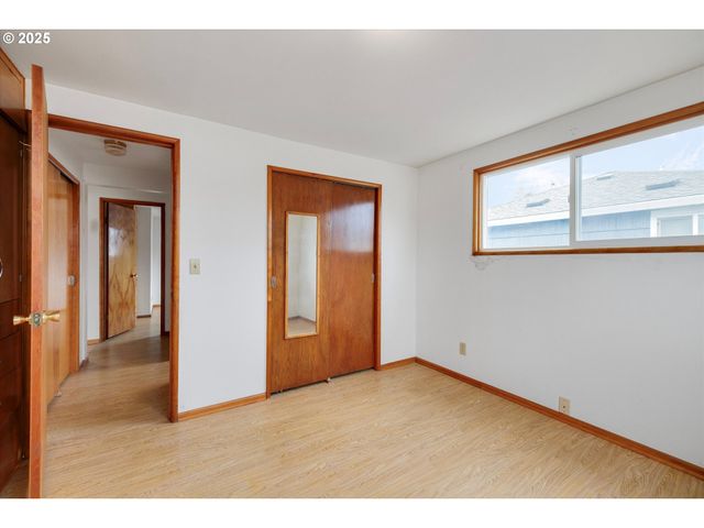 8145 Se 65TH Ave, Portland, OR 97206