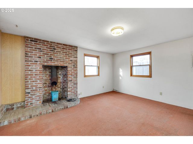 8145 Se 65TH Ave, Portland, OR 97206