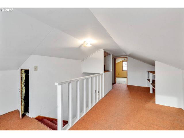 8145 Se 65TH Ave, Portland, OR 97206