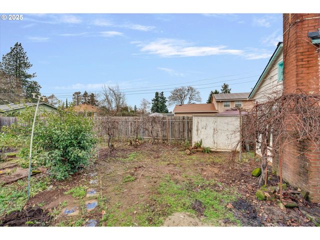 8145 Se 65TH Ave, Portland, OR 97206