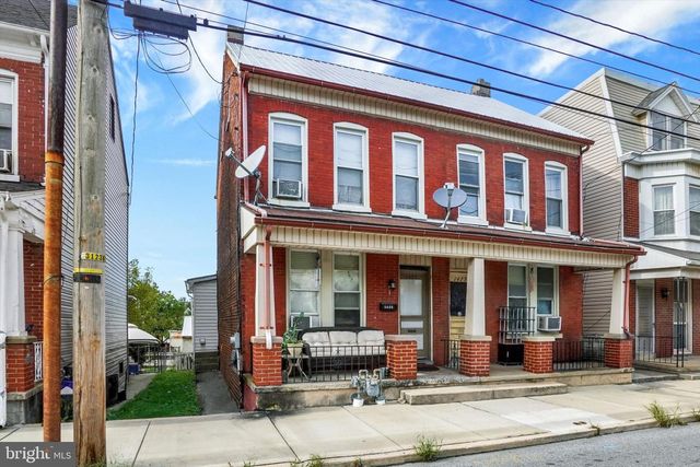 1425 W KING ST, York, PA 17404
