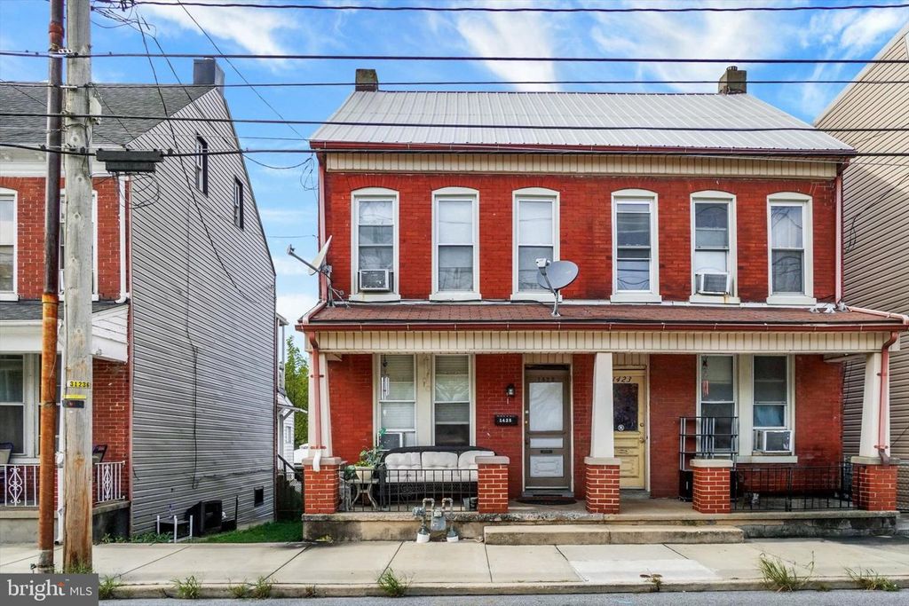 1425 W KING ST, York, PA 17404