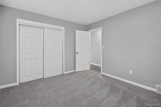 1960 Lexington Parkway, Inkster, MI 48141