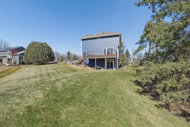 9315 Cold Stream Lane, Eden Prairie, MN 55347