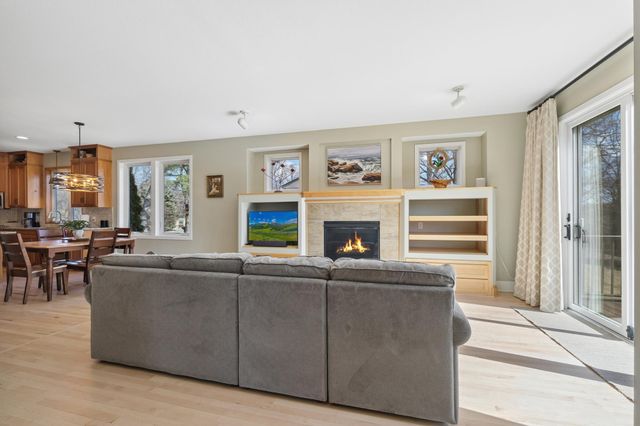 9315 Cold Stream Lane, Eden Prairie, MN 55347