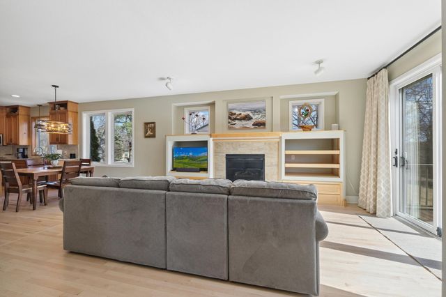 9315 Cold Stream Lane, Eden Prairie, MN 55347