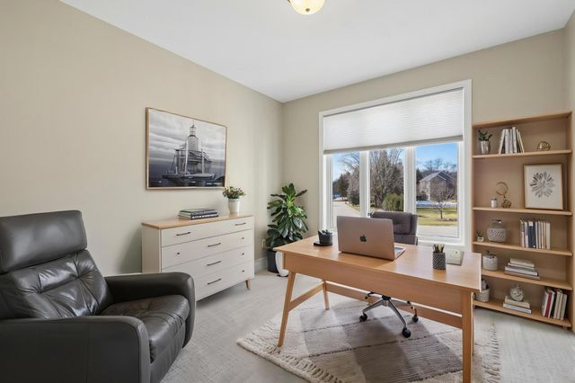 9315 Cold Stream Lane, Eden Prairie, MN 55347