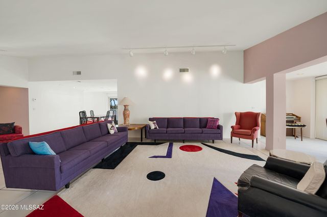 4941 E Mission Hill Place, Tucson, AZ 85718