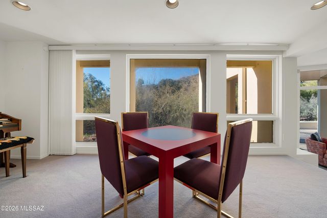 4941 E Mission Hill Place, Tucson, AZ 85718