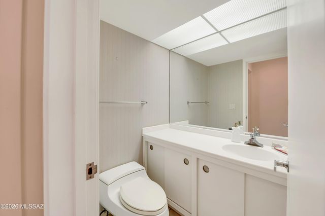 4941 E Mission Hill Place, Tucson, AZ 85718