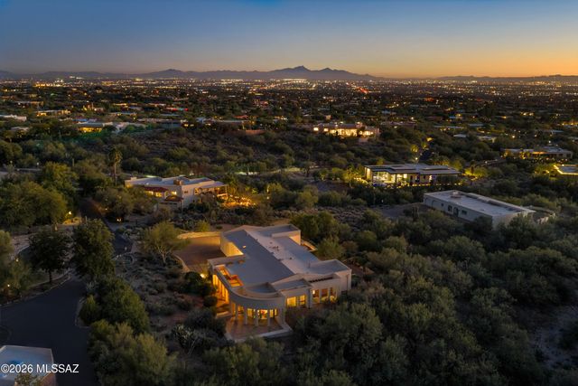 4941 E Mission Hill Place, Tucson, AZ 85718