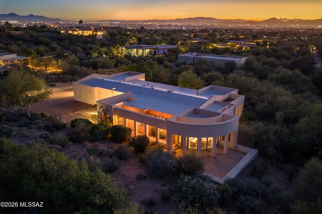 4941 E Mission Hill Place, Tucson, AZ 85718