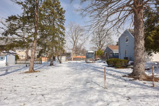 10308 W Washington STREET, West Allis, WI 53214