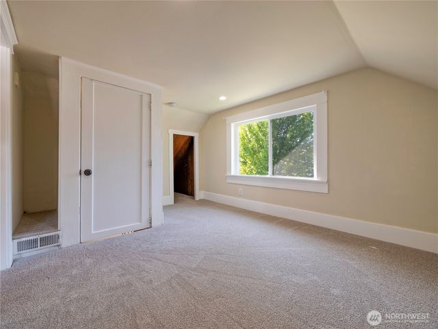 1615 E Wright Avenue, Tacoma, WA 98404