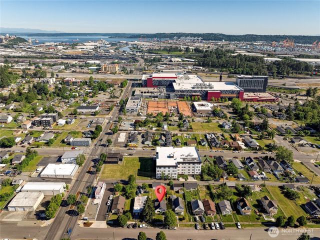 1615 E Wright Avenue, Tacoma, WA 98404