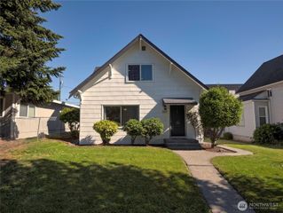 1615 E Wright Avenue, Tacoma, WA 98404