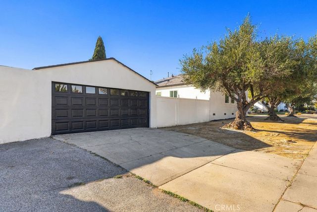 6200 W 85th, Los Angeles, CA 90045