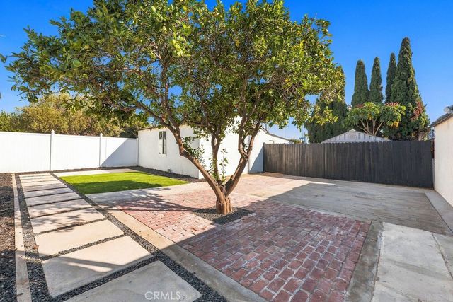 6200 W 85th, Los Angeles, CA 90045