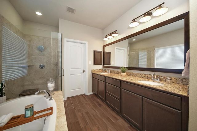 119 Mayhaven Court, Montgomery, TX 77316