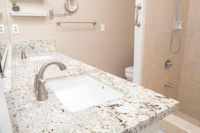 121 Magnolia Avenue, Clovis, CA 93611