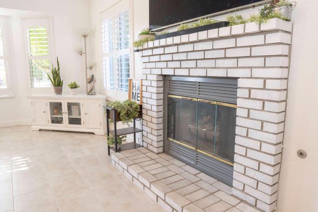 121 Magnolia Avenue, Clovis, CA 93611