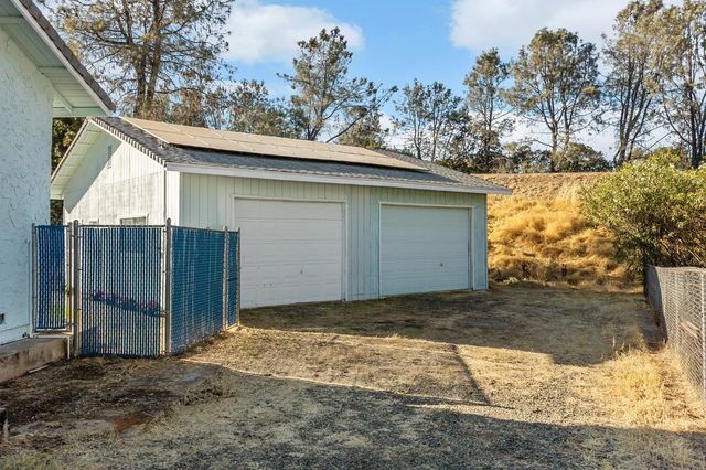 3 Stallion Ct, Oroville, CA 95966