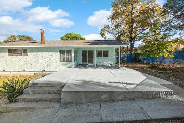 3 Stallion Ct, Oroville, CA 95966