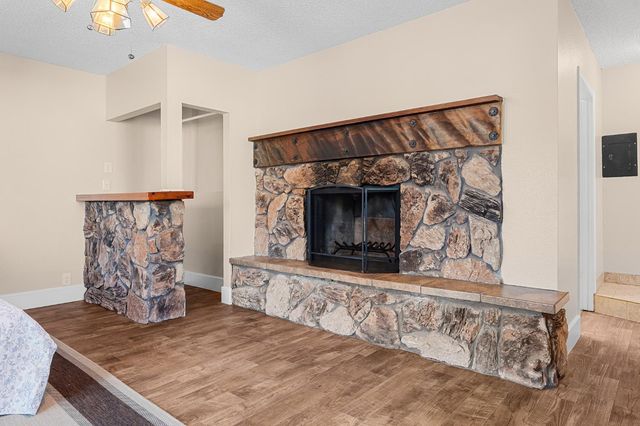 3 Stallion Ct, Oroville, CA 95966