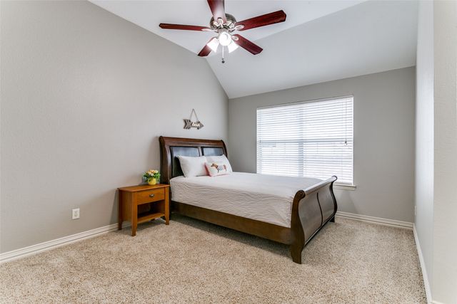 869 Winchester Drive, Lewisville, TX 75056