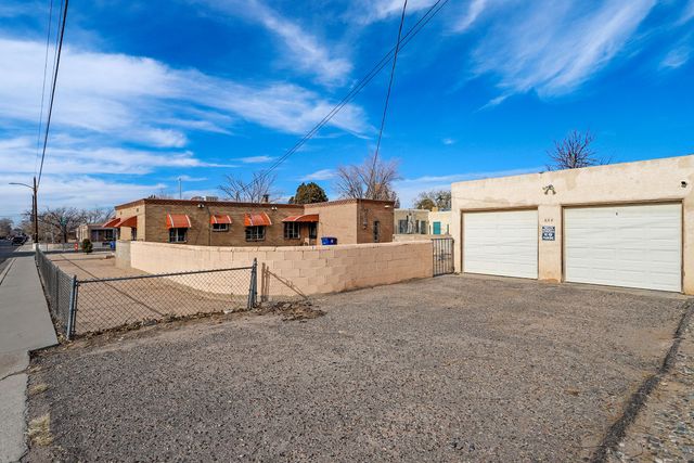 544 Cagua Drive SE, Albuquerque, NM 87108