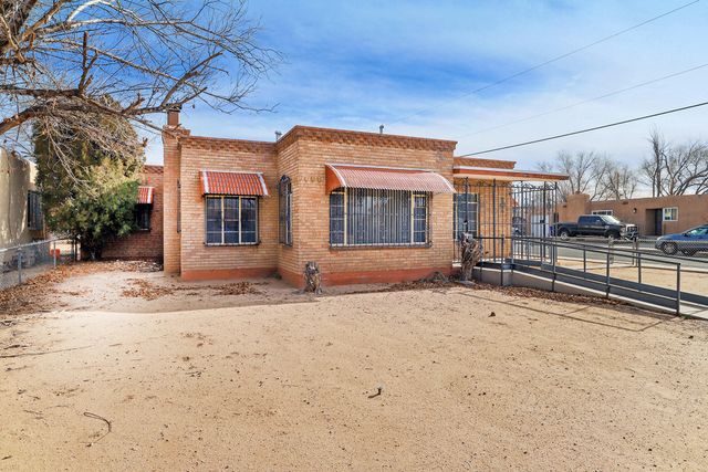 544 Cagua Drive SE, Albuquerque, NM 87108