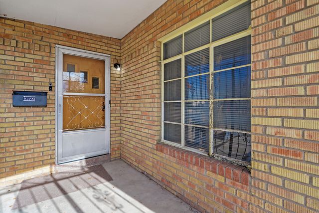 544 Cagua Drive SE, Albuquerque, NM 87108