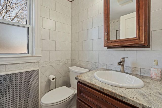 24011 88th Avenue, Bellerose, NY 11426