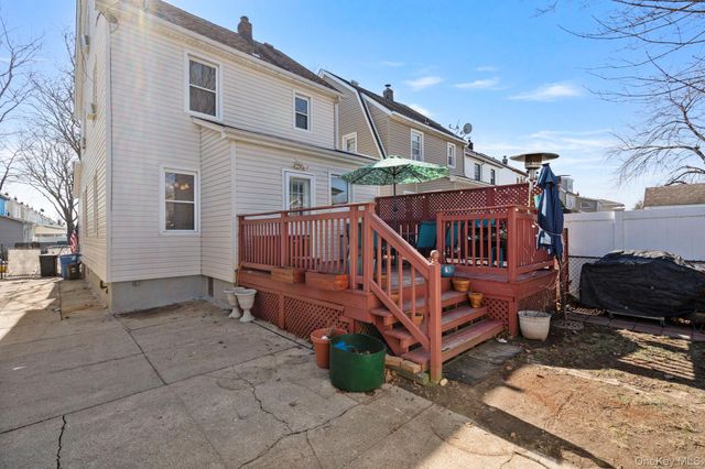 24011 88th Avenue, Bellerose, NY 11426