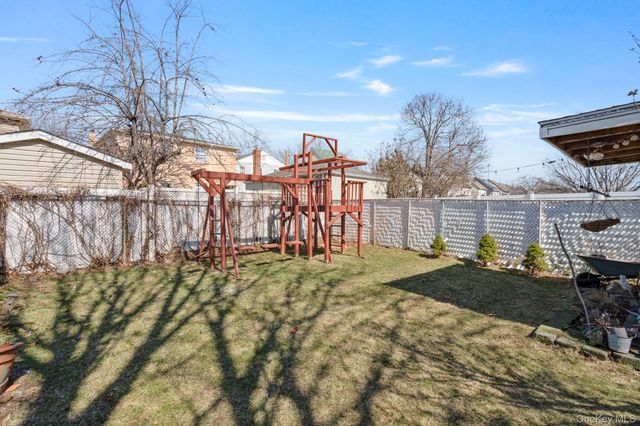 24011 88th Avenue, Bellerose, NY 11426