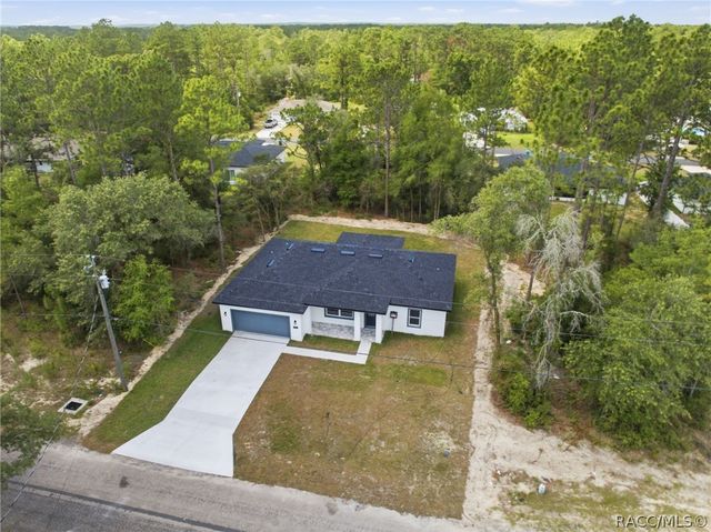 3428 W Cushion Drive, Citrus Springs, FL 34433