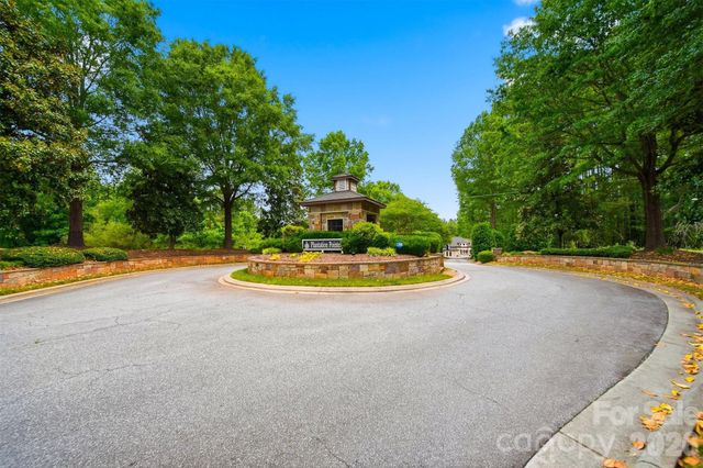 6180 Plantation Pointe Drive 57, Granite Falls, NC 28630