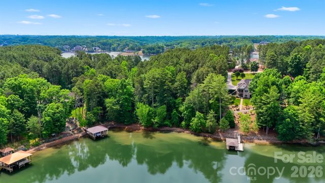 6180 Plantation Pointe Drive 57, Granite Falls, NC 28630