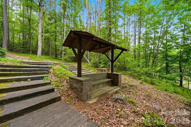 6180 Plantation Pointe Drive 57, Granite Falls, NC 28630