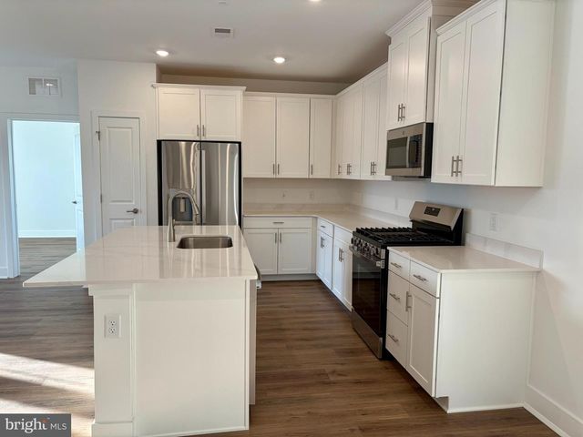2201 JACOB FRANCIS WAY, Titusville, NJ 08560