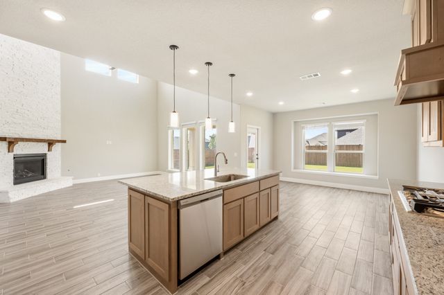 1212 Winona Street, Desoto, TX 75115