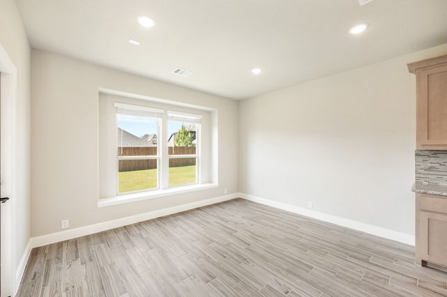 1212 Winona Street, Desoto, TX 75115