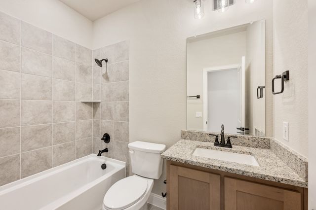 1212 Winona Street, Desoto, TX 75115