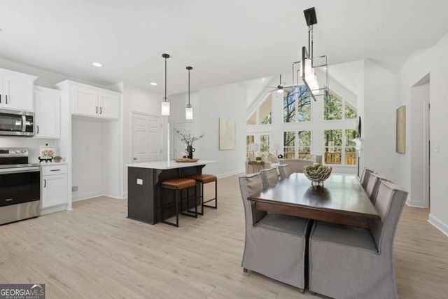 3705 Ronny Way, Gainesville, GA 30506