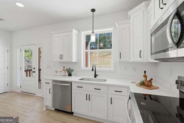 3705 Ronny Way, Gainesville, GA 30506