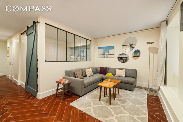 387 Manhattan Avenue, New York City, NY 10026