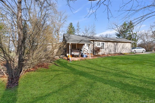 75 Old Minisink Trail, Goshen, NY 10924