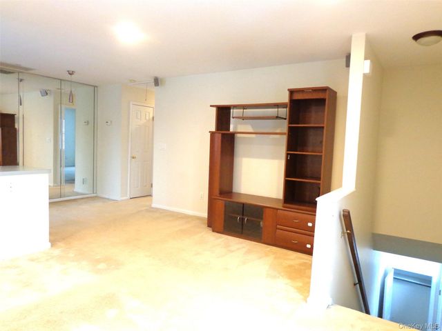 1828 Commerce Street, Yorktown Heights, NY 10598