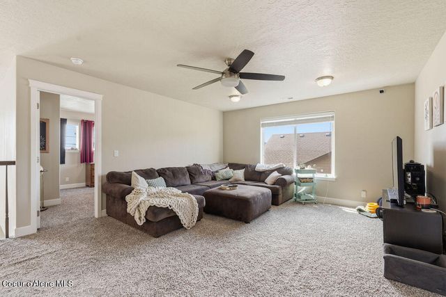 2028 N Ivory LN, Post Falls, ID 83854